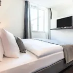 Select The - Aparthotel