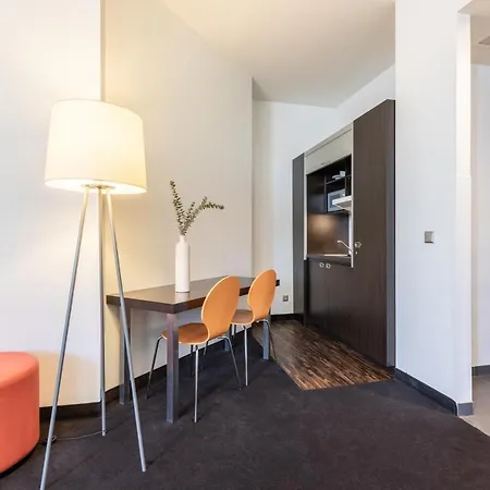 Select The - Aparthotel