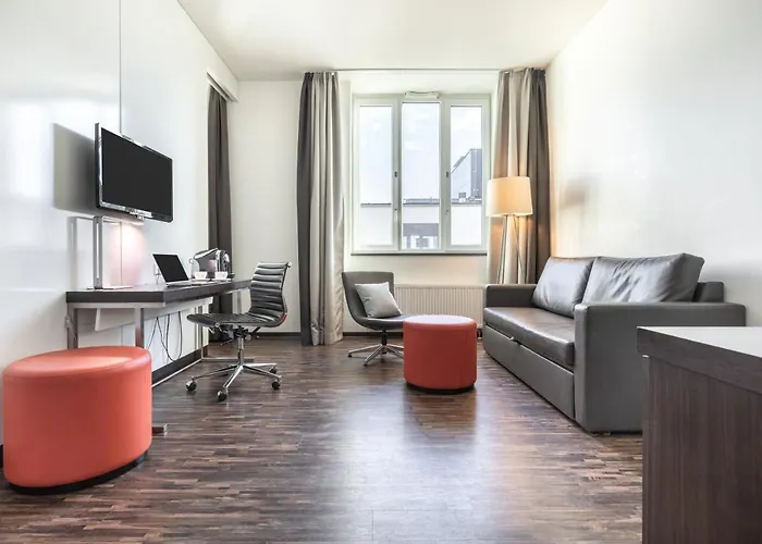 Select The - 4* Berlin